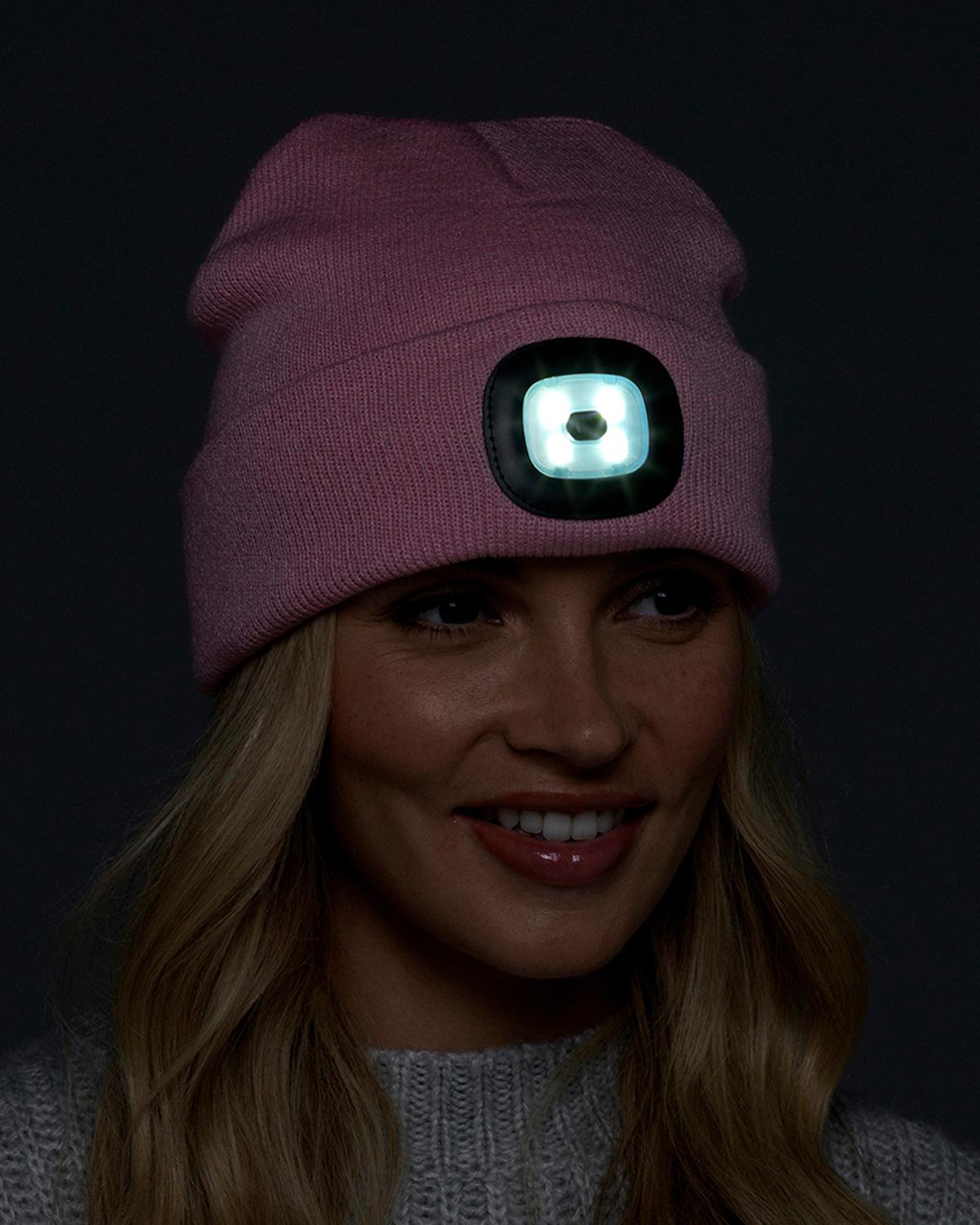 Womens LED Light Knitted Beanie Hat