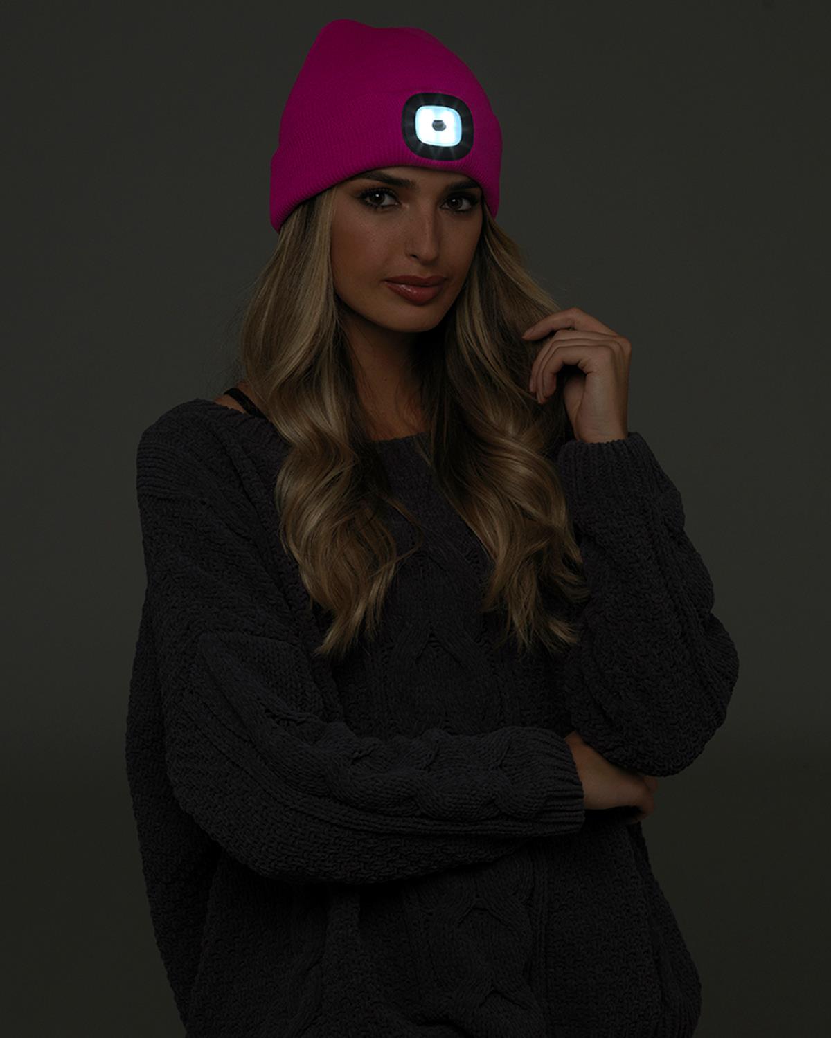 Womens LED Light Knitted Beanie Hat