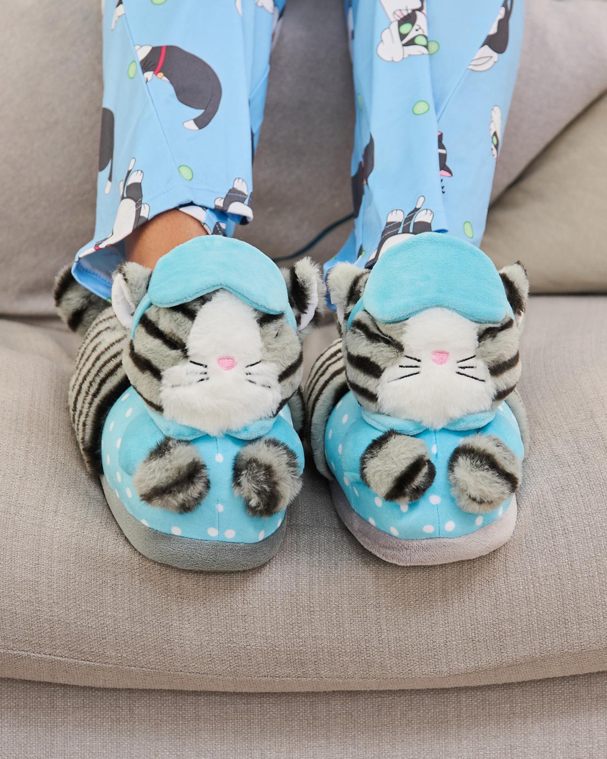 Loungeable Womens Sleeping Cat Slippers