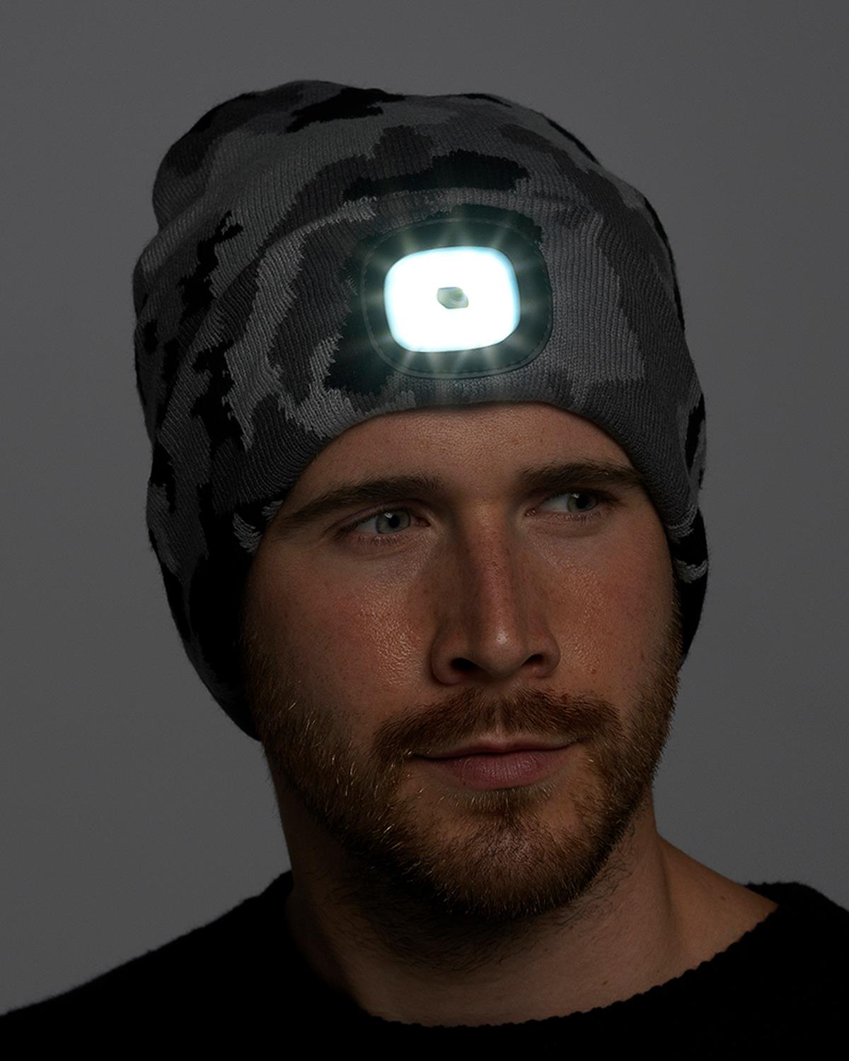 Mens LED Light Knitted Beanie Hat