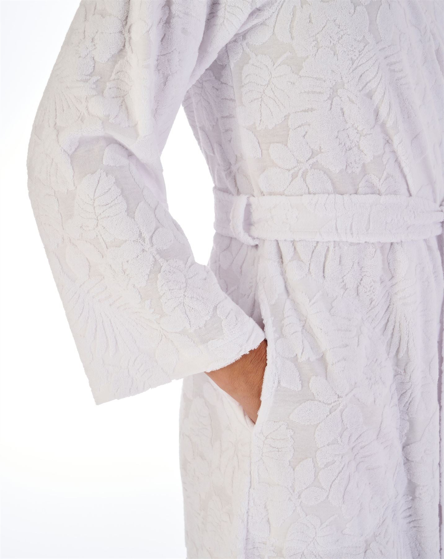 Slenderella Womens Floral Embossed Dressing Gown