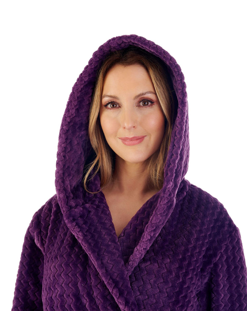 Slenderella Womens 46" Chevron Embossed Fleece Hooded Dressing Gown